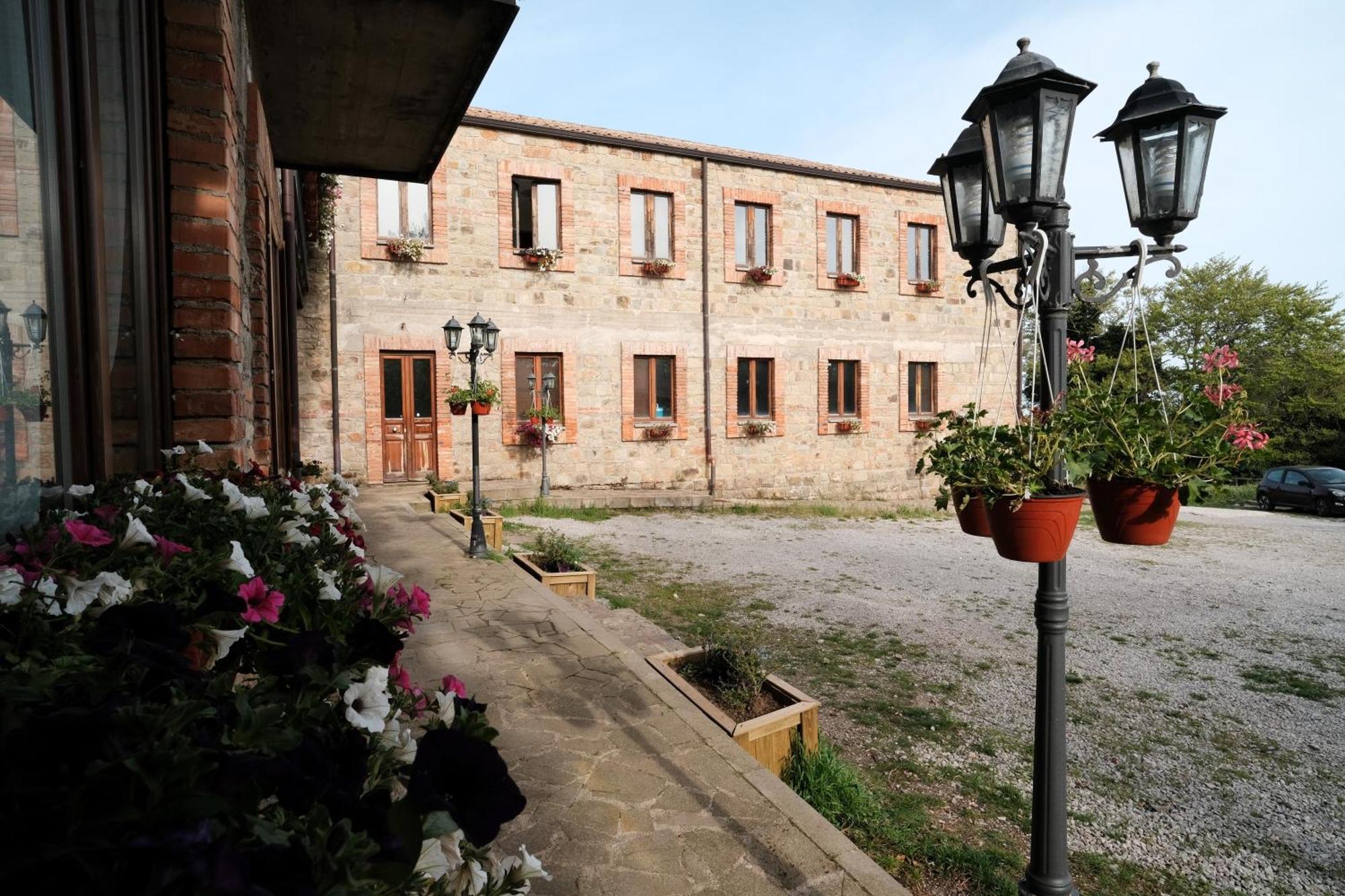 Nebris - Rifugio Del Parco Hotel San Fratello Buitenkant foto